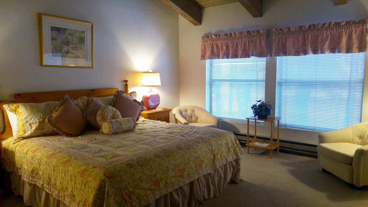 Photo of Bedroom in Pinetop