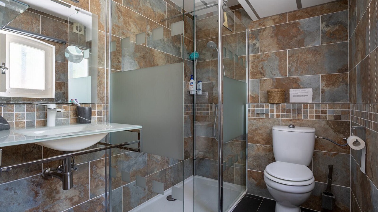 Photo of Bathroom in Bellegarde