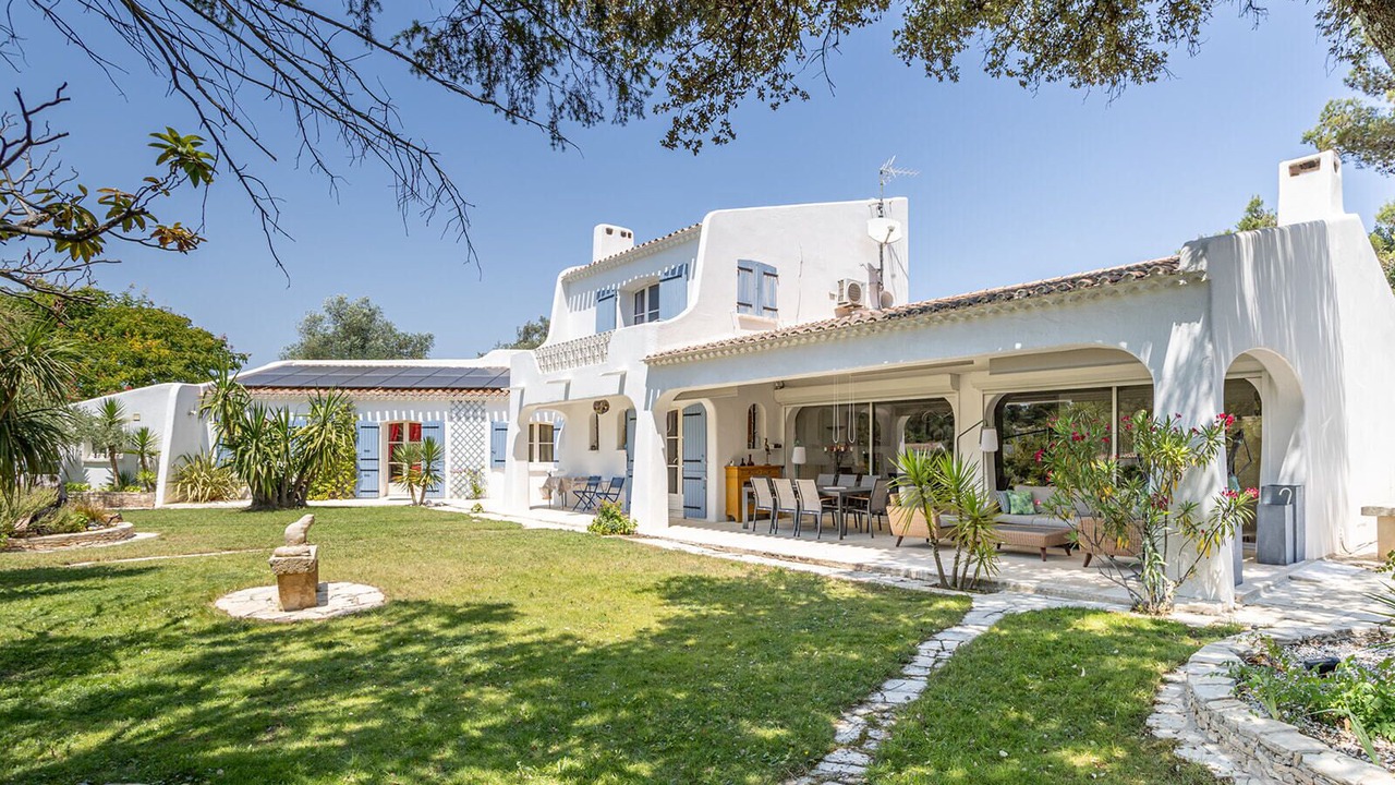 Photo of Outdoor in Bellegarde