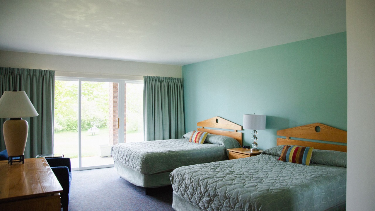 Photo of Bedroom in Northport