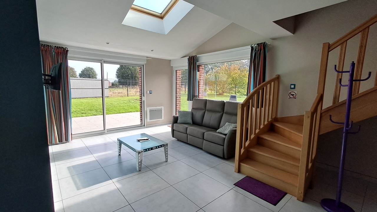 Photo of Others in Holque