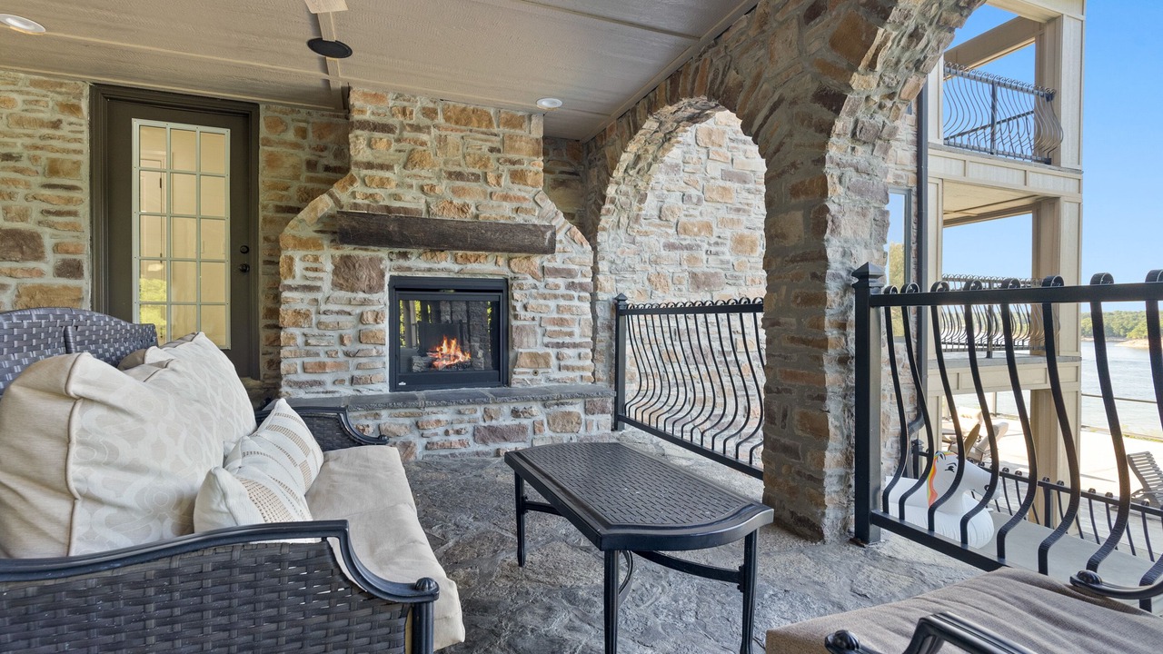 Photo of Livingroom in Osage Beach