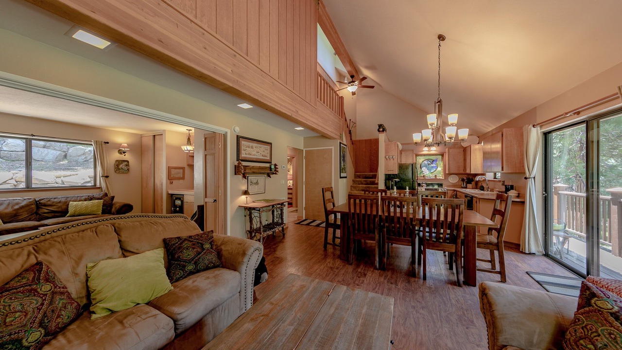 Photo of Bedroom in Strawberry
