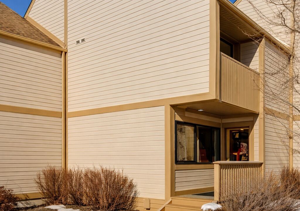 Photo of Outdoor in Park Meadows