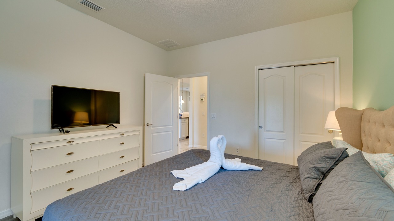 Photo of Bedroom in Loughman