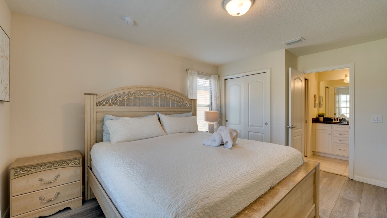 Photo of Bedroom in Loughman