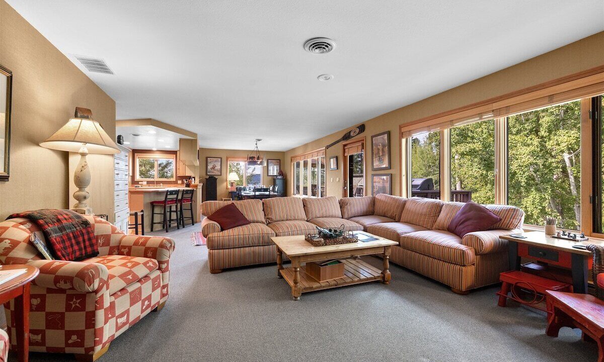 Photo of Livingroom in Whitefish