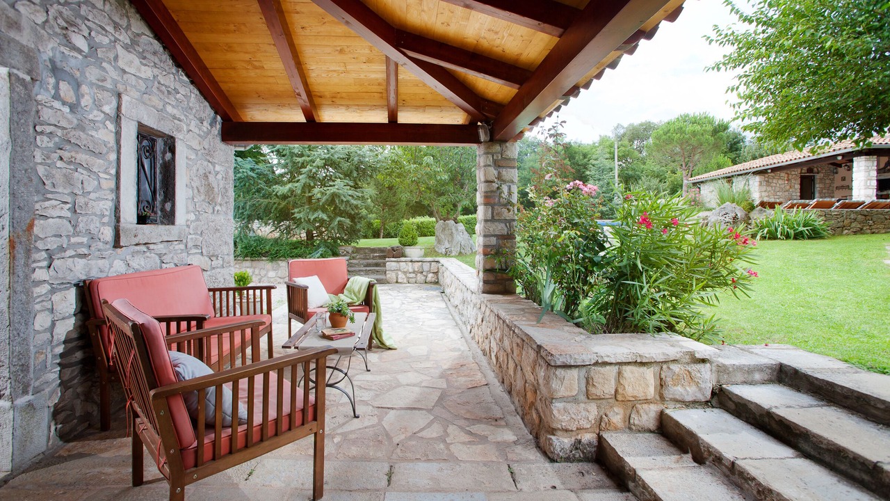 Photo of Patio Balcony in Marceljani