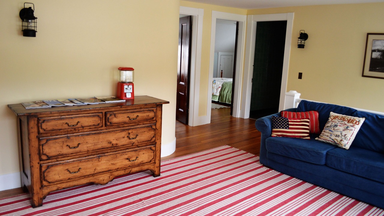 Photo of Others in Sullivan