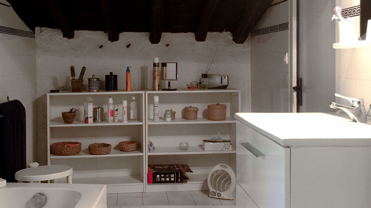 Photo of Bathroom in Montferrer