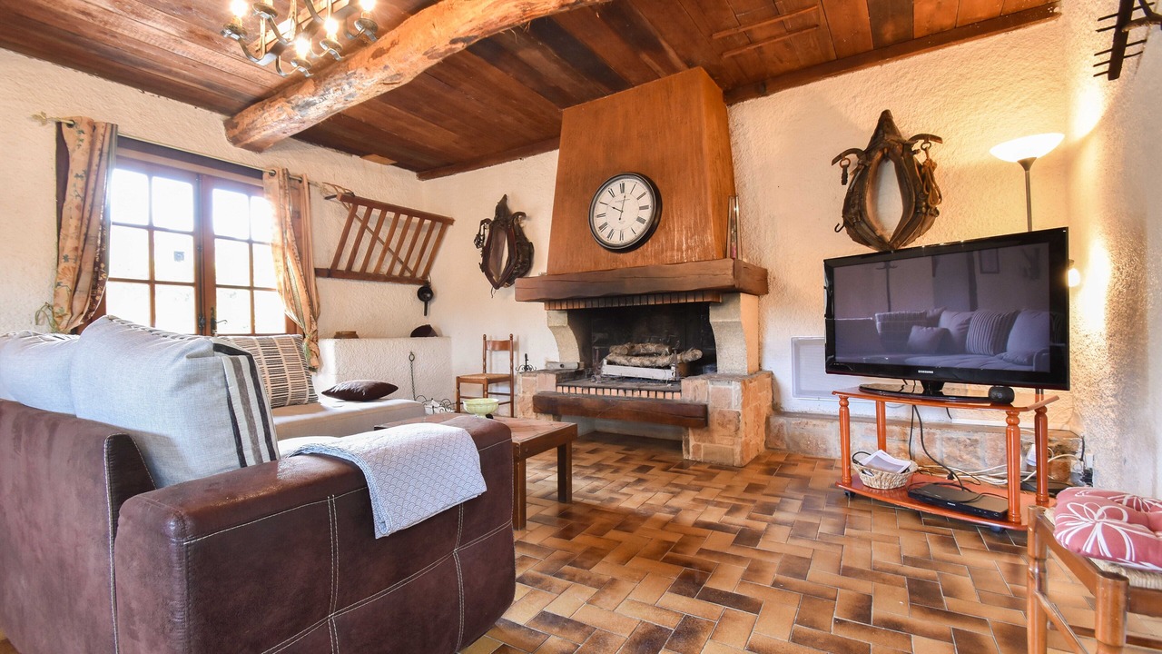 Photo of Livingroom in Felines-Minervois