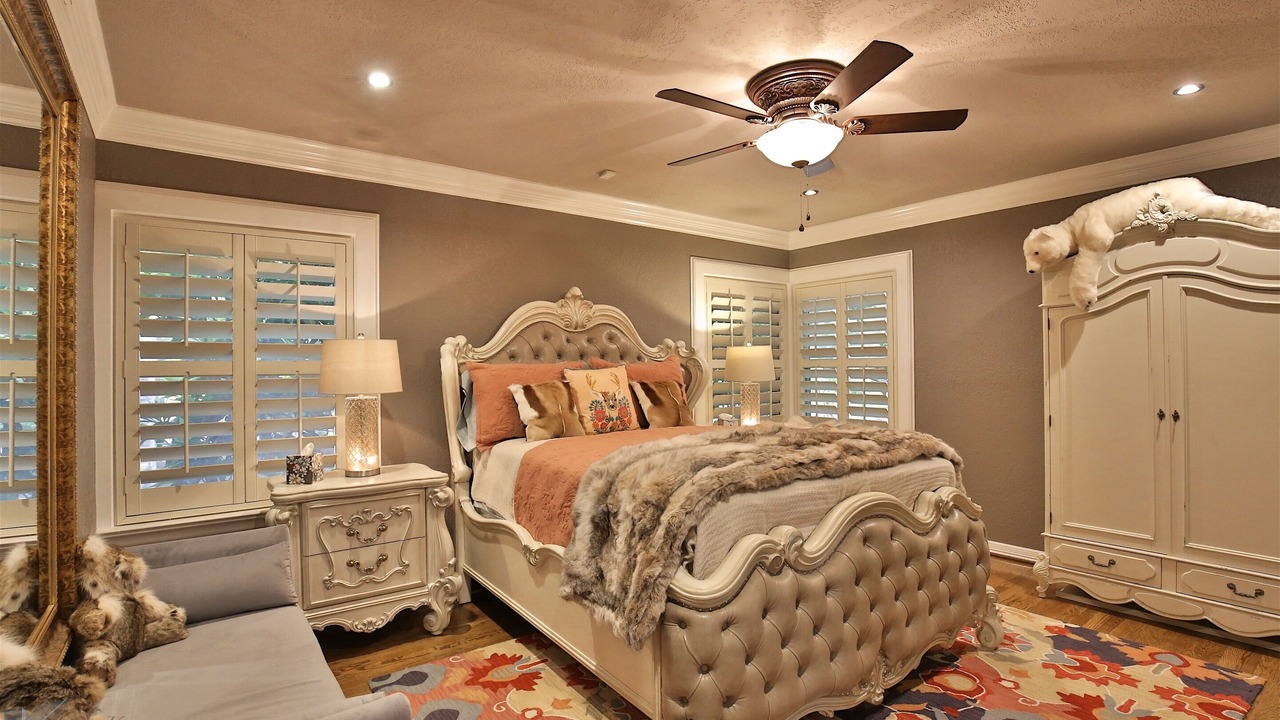 Photo of Bedroom in Elmwood Area