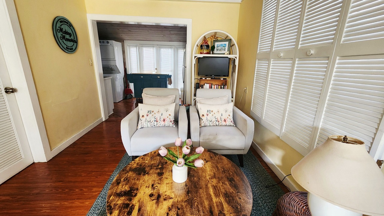 Photo of Livingroom in Old Town