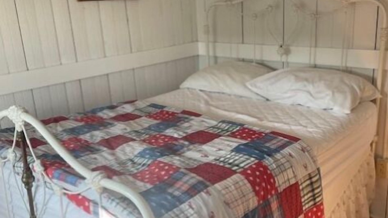 Photo of Bedroom in Falmouth Heights