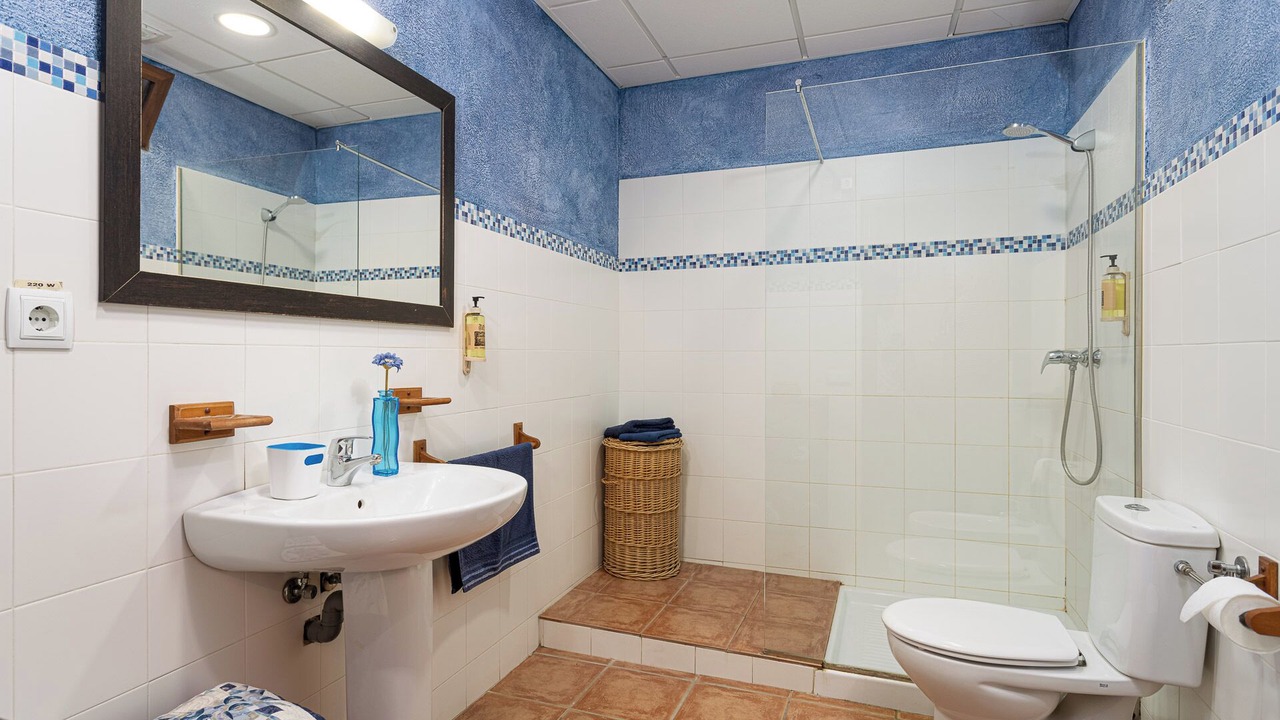 Photo of Bathroom in Rossell