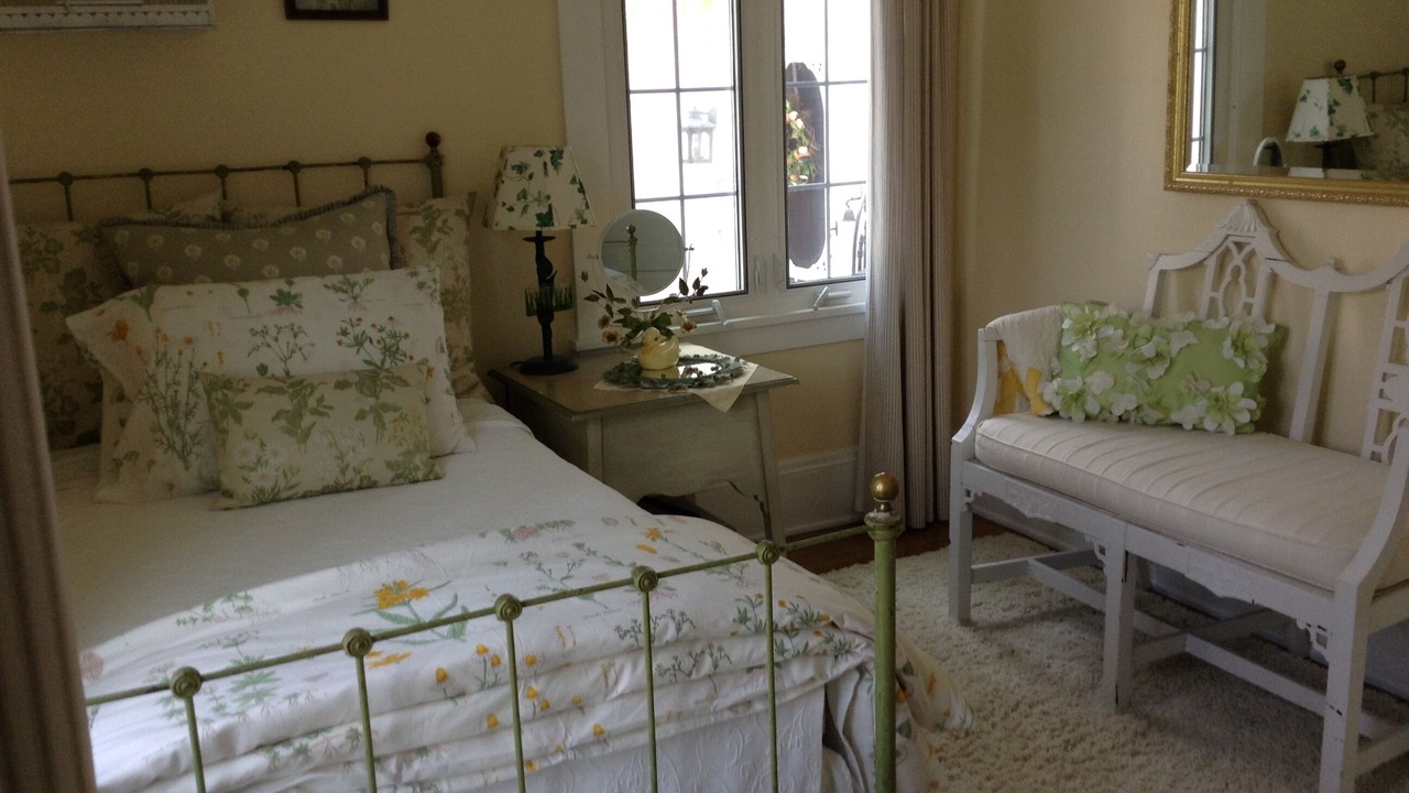 Photo of Bedroom in Willoughby