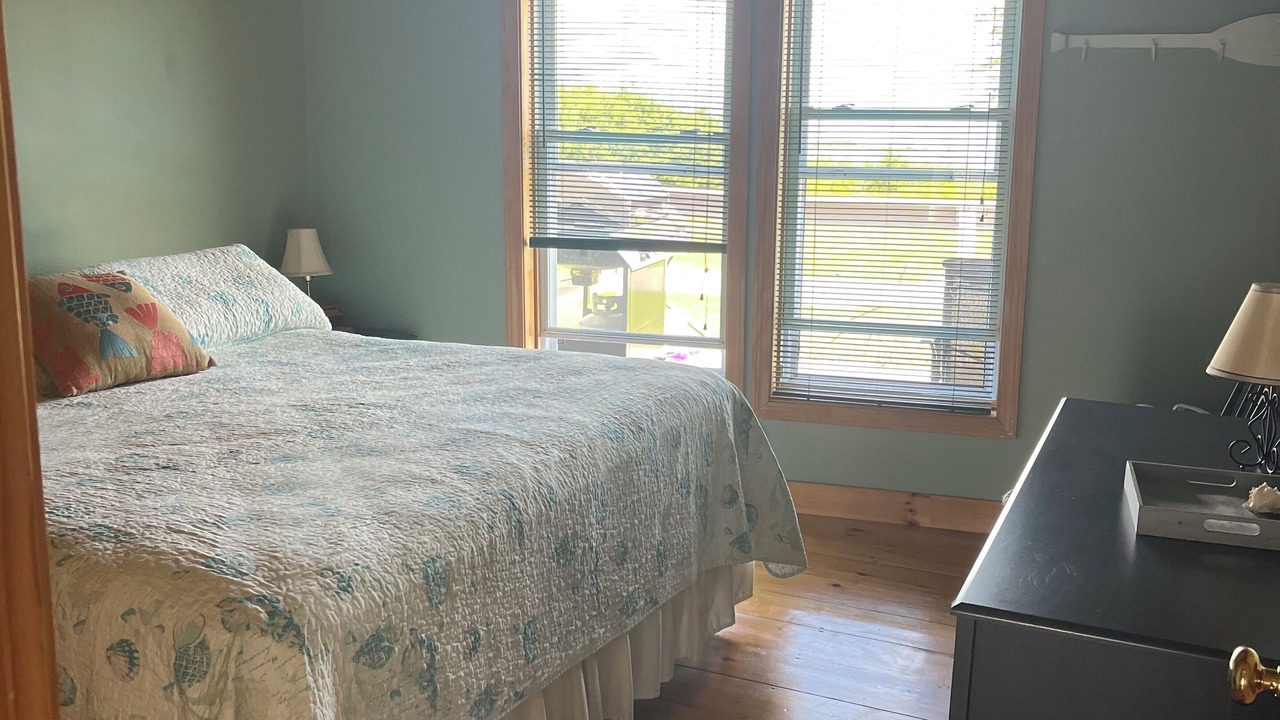 Photo of Bedroom in Eastport