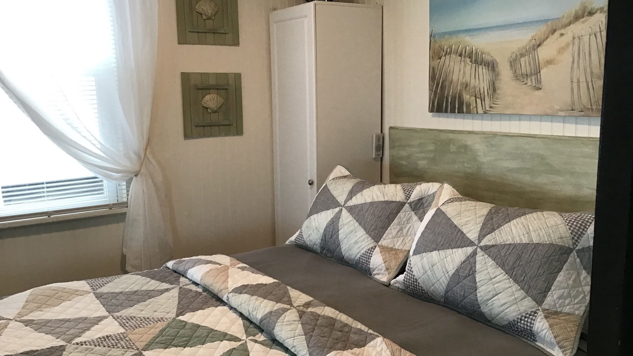 Photo of Bedroom in Sandy Creek