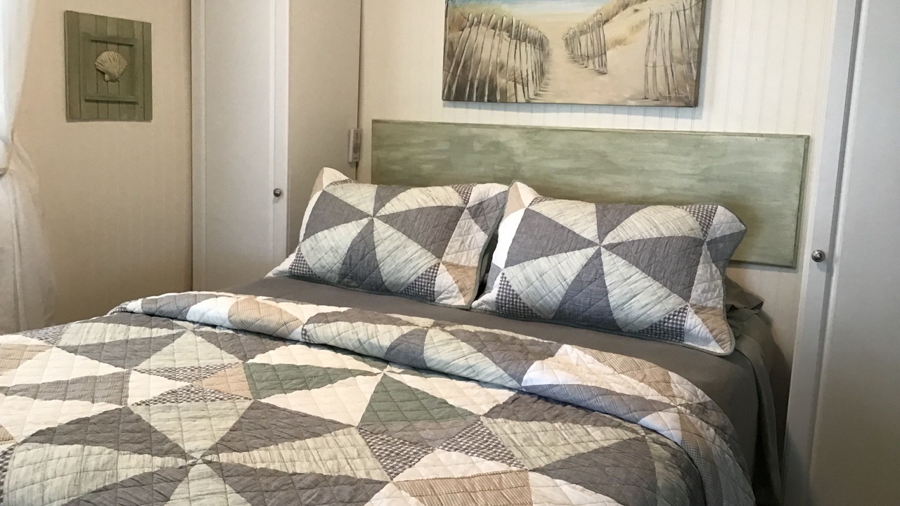 Photo of Bedroom in Sandy Creek