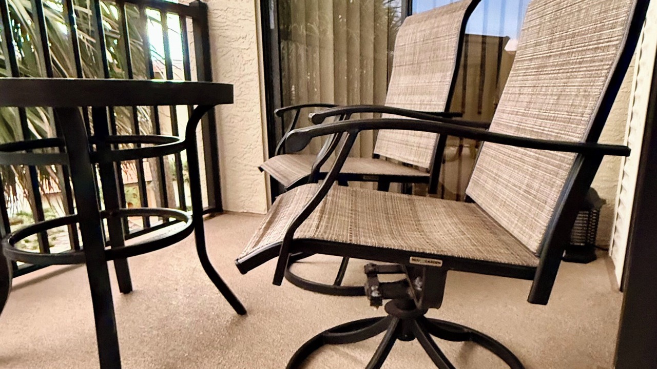 Photo of Patio Balcony in Sunset Beach