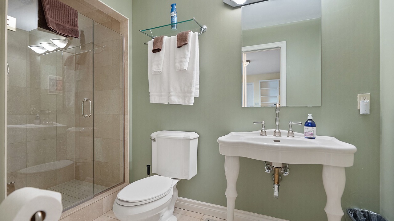 Photo of Bathroom in Historic Old Town