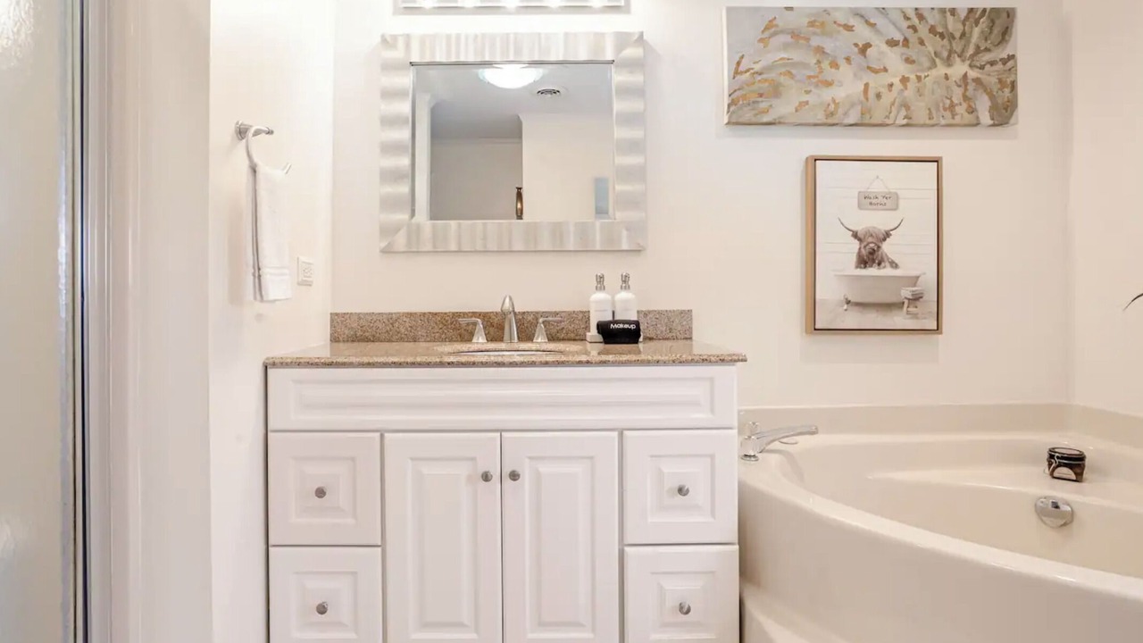 Photo of Bathroom in Orrtanna