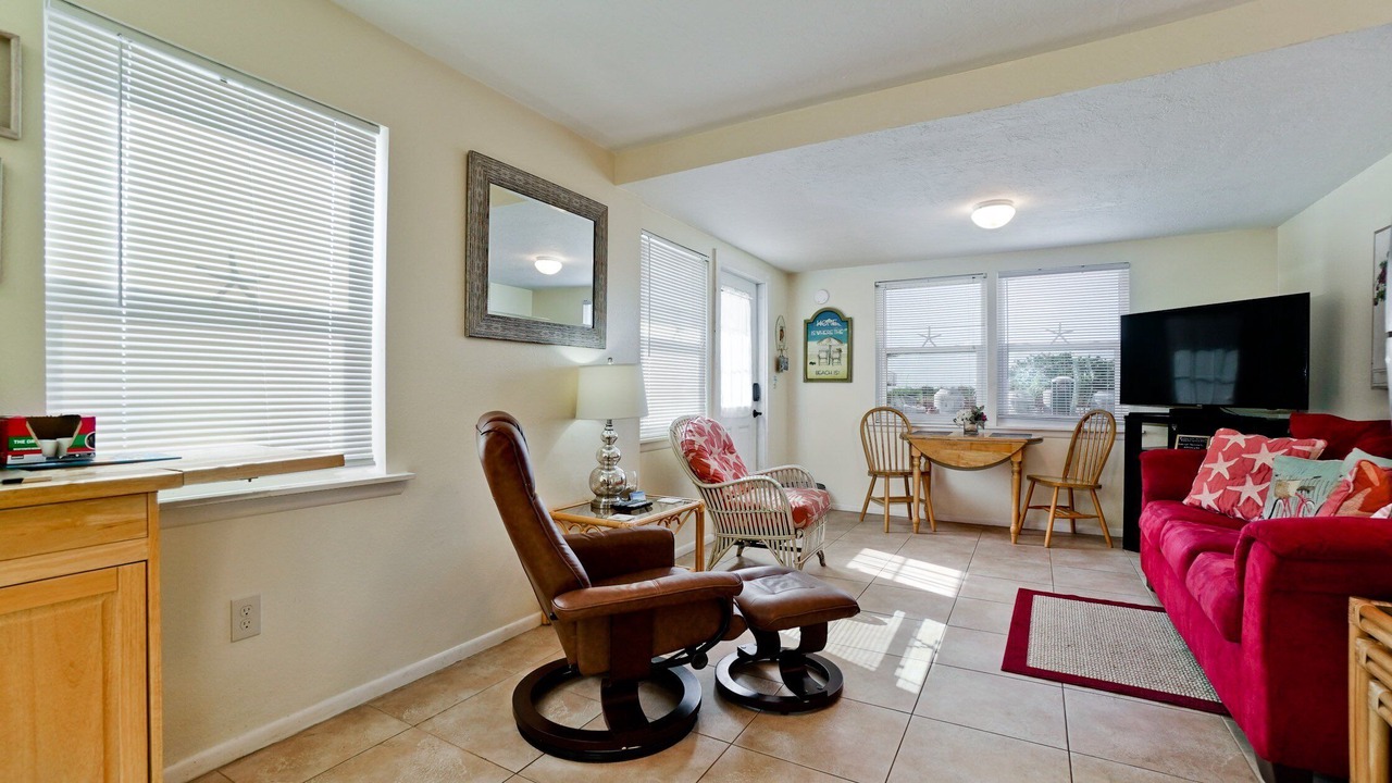 Photo of Livingroom in Bradenton Beach
