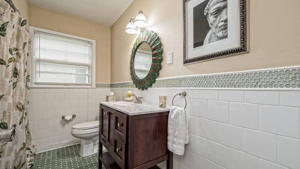 Photo of Bathroom in Dean Highland