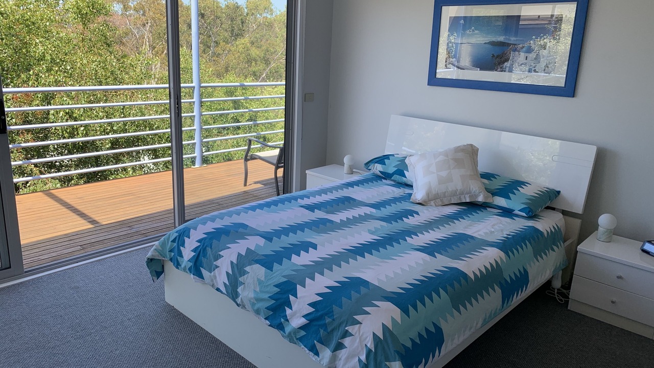 Photo of Others in Lorne