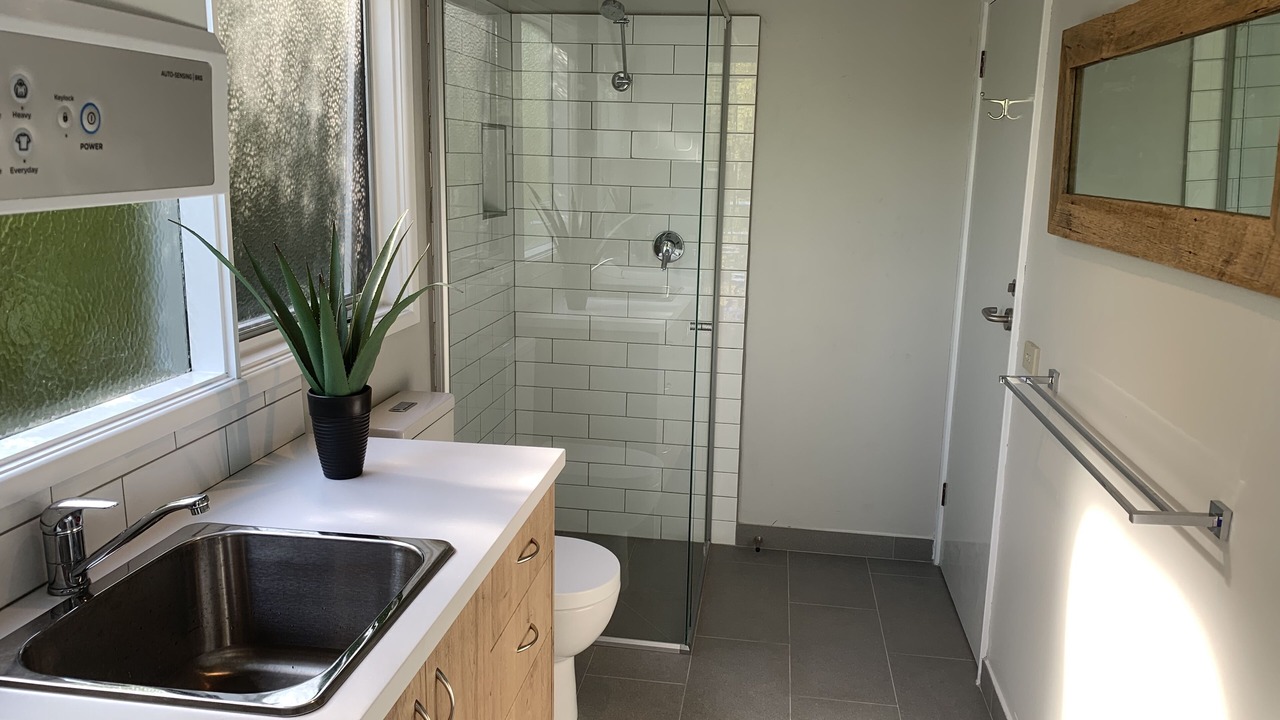 Photo of Bathroom in Lorne