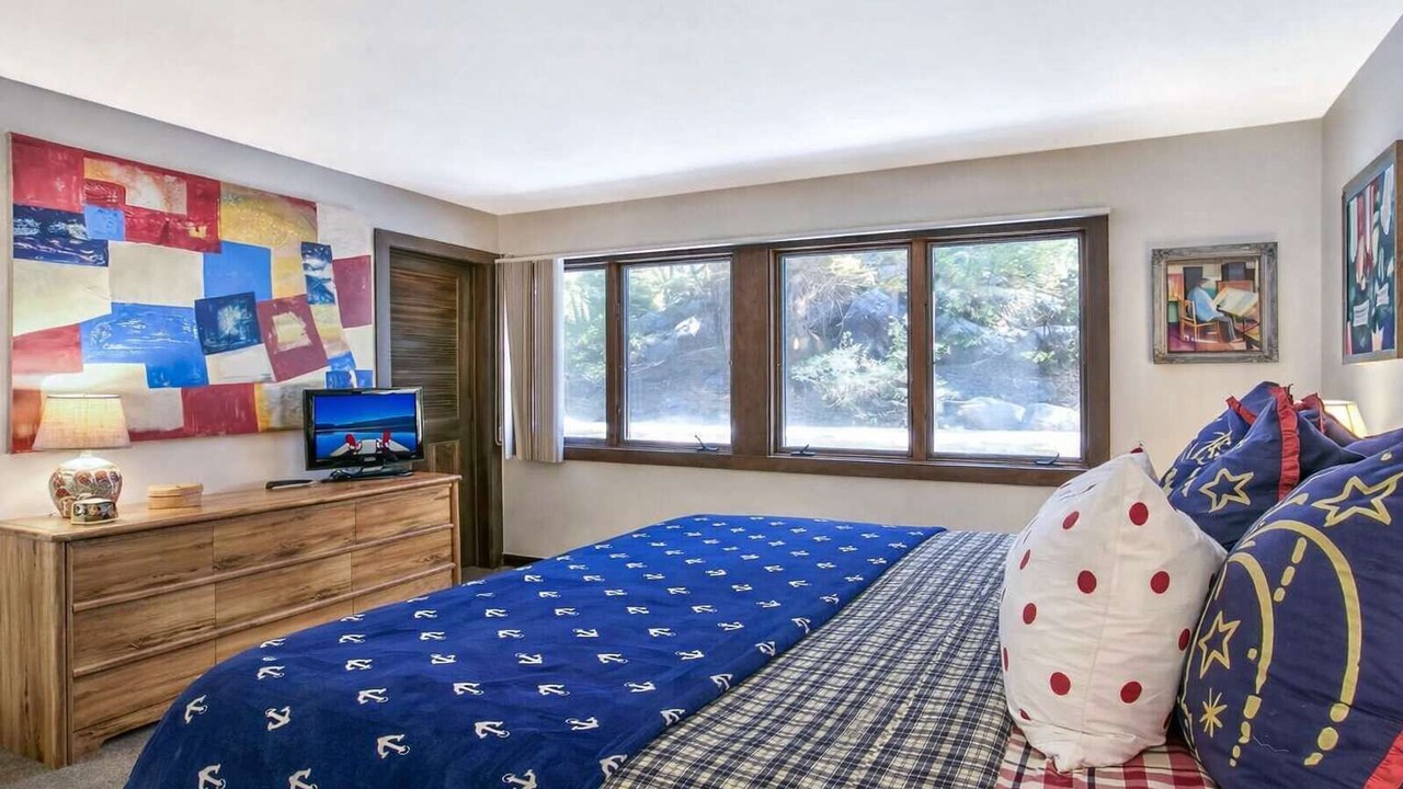 Photo of Bedroom in Olympic Valley