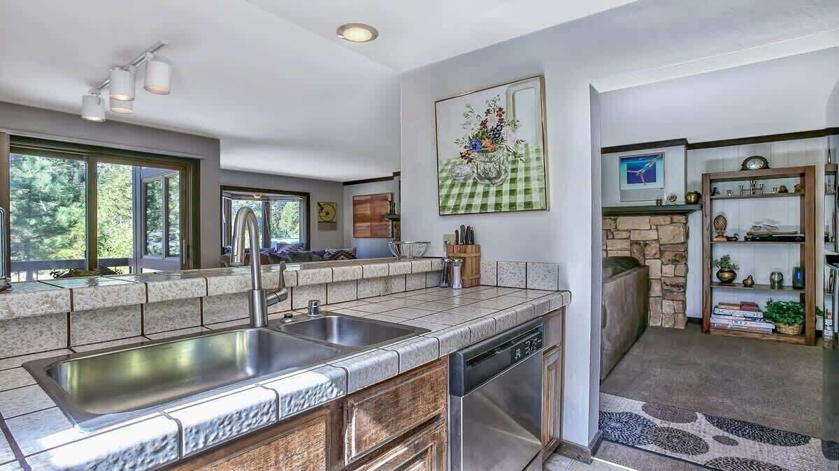 Photo of Kitchen in Olympic Valley
