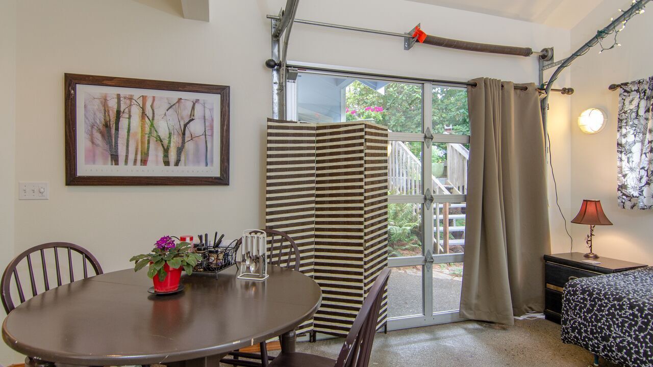 Photo of Others in Olympia