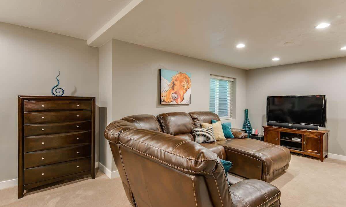 Photo of Bedroom in Cottonwood Heights