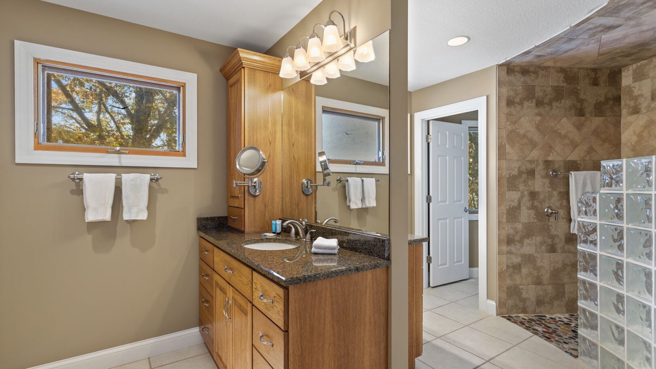 Photo of Bathroom in Camdenton