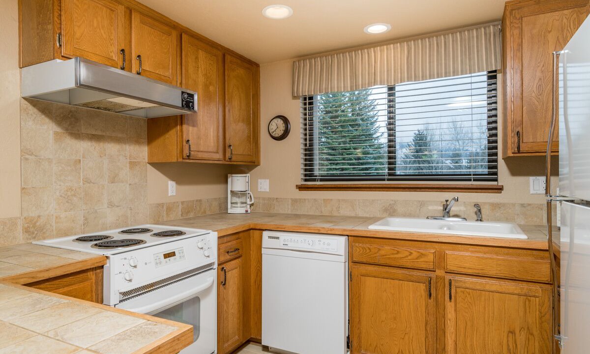 Photo of Kitchen in Elkhorn Village