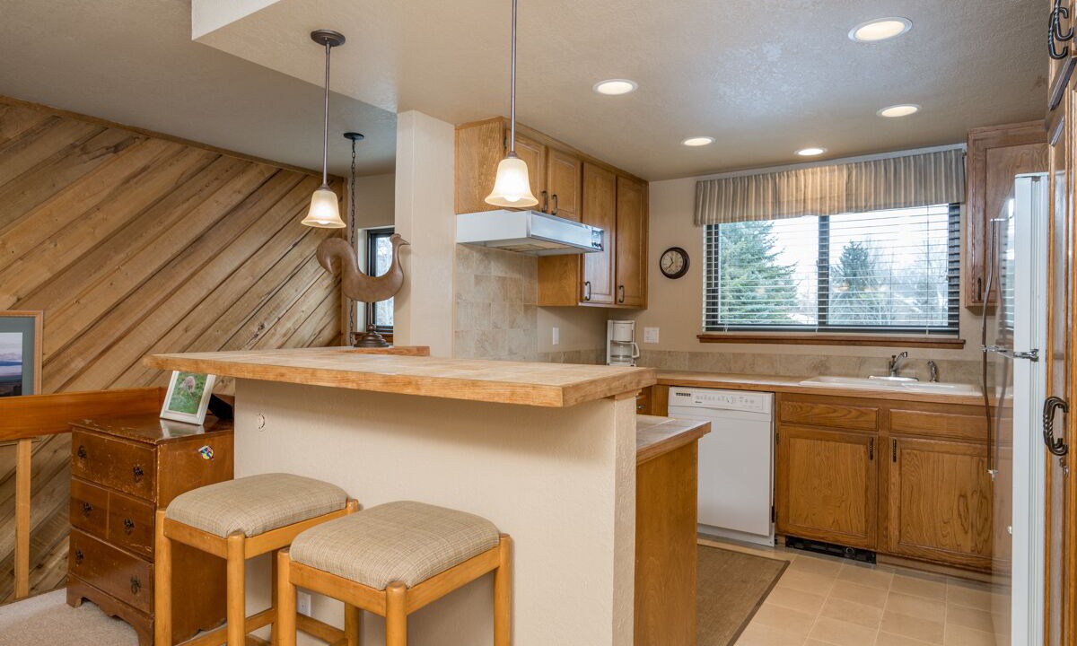Photo of Kitchen in Elkhorn Village