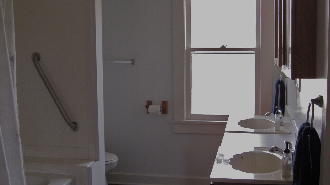 Photo of Bathroom in Marion