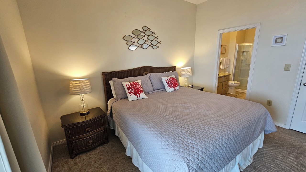 Photo of Bedroom in Dauphin Island