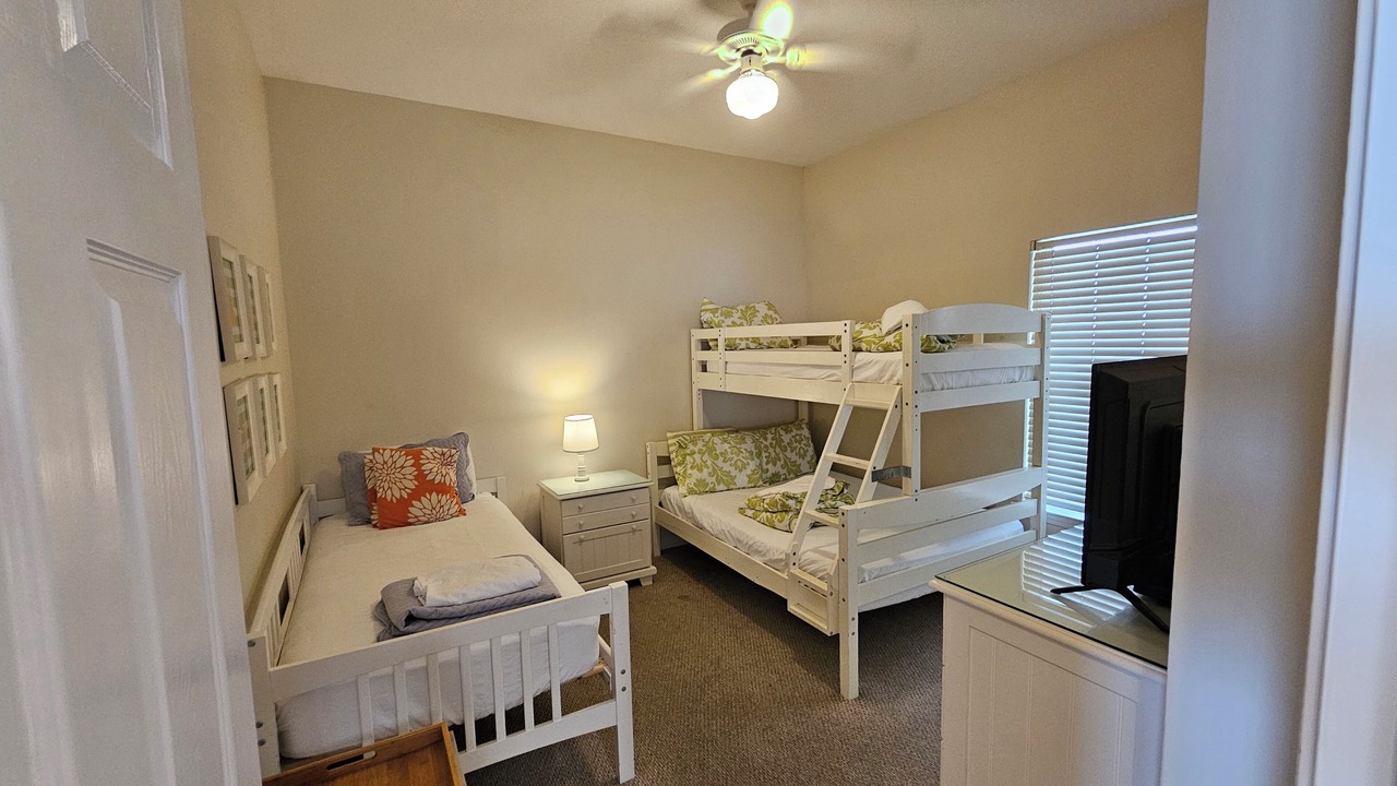 Photo of Bedroom in Dauphin Island