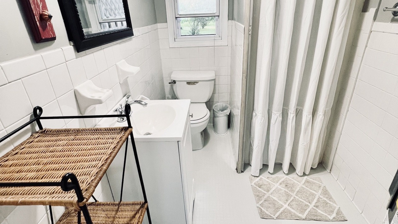 Photo of Bathroom in Misquamicut