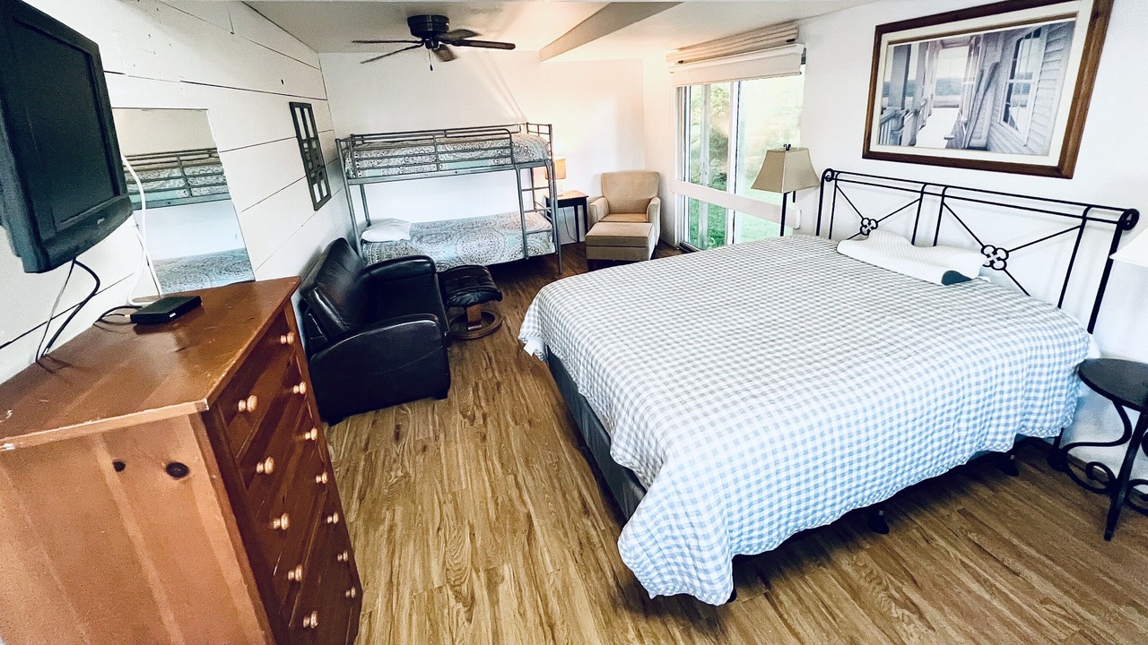 Photo of Others in Misquamicut