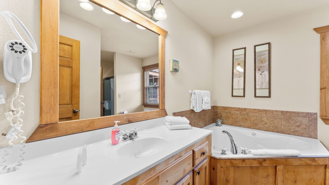 Photo of Bathroom in Branson West