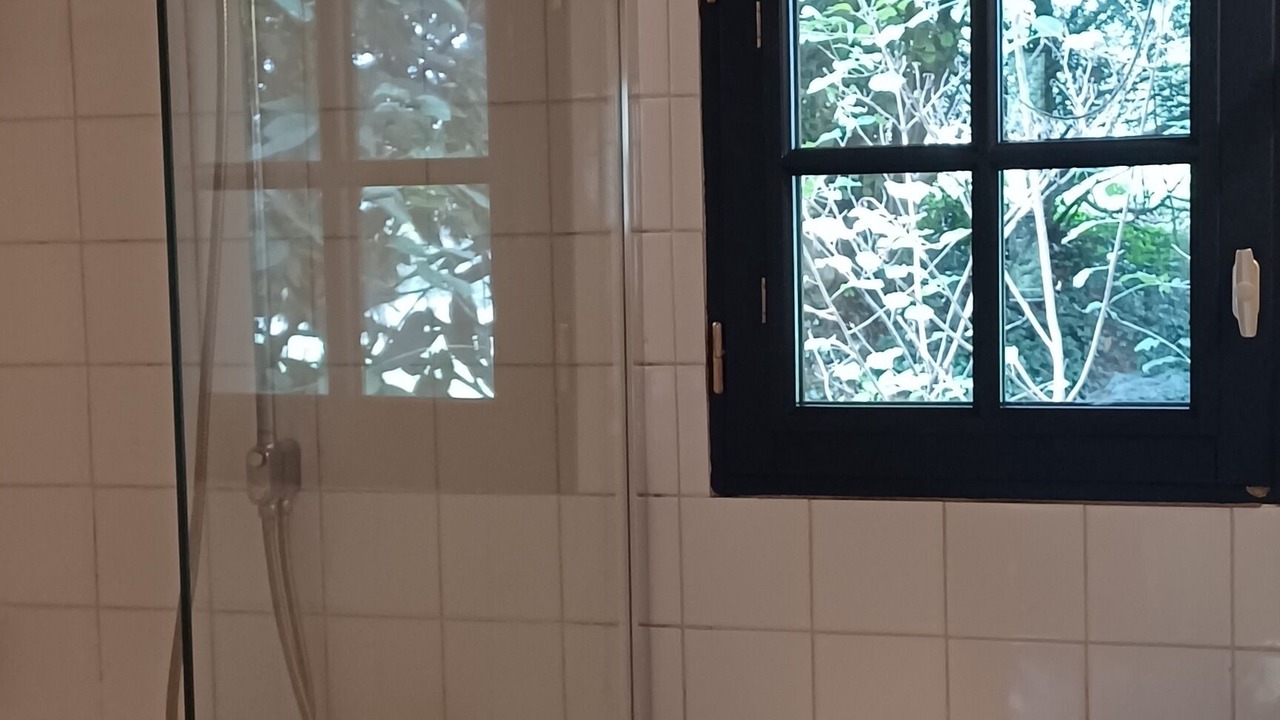 Photo of Bathroom in Offranville