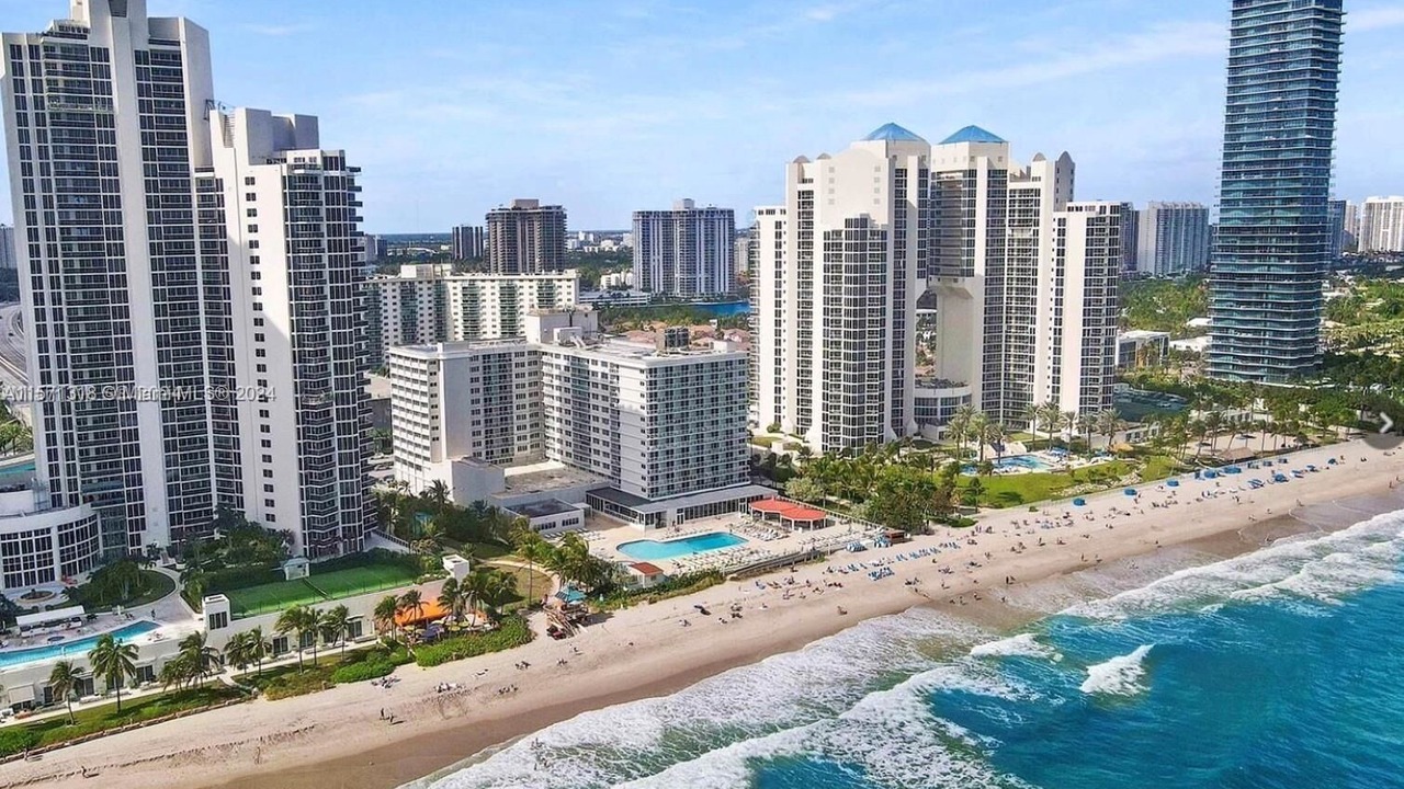 Photo of Outdoor in Sunny Isles Beach