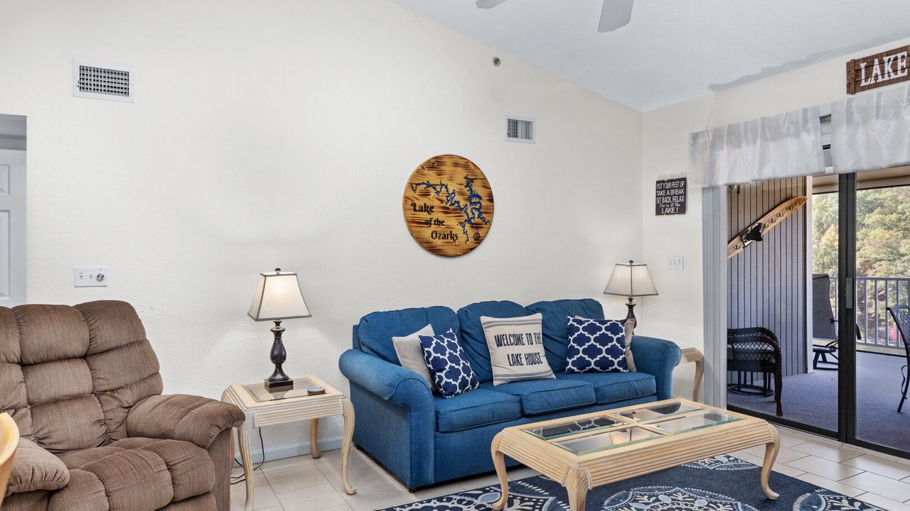 Photo of Livingroom in Osage Beach