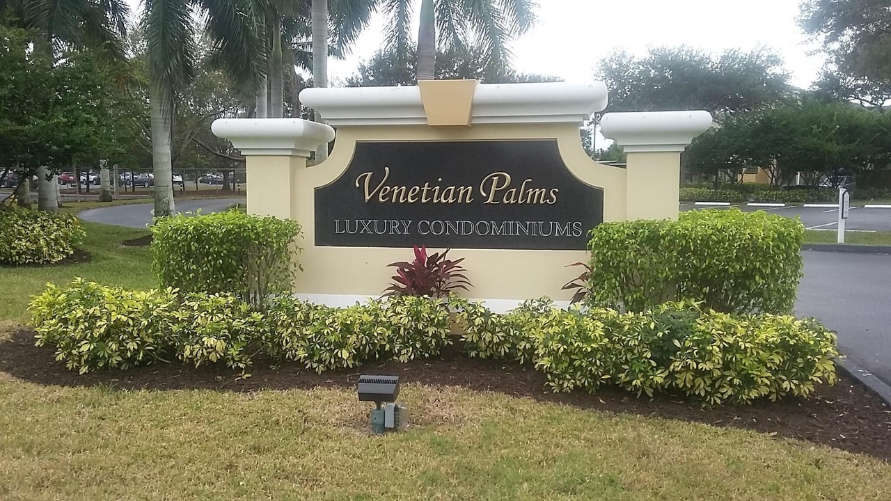 Photo of Outdoor in Villas