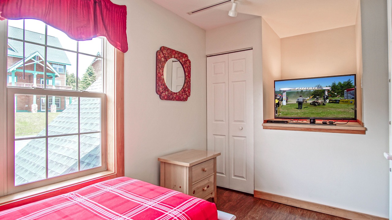 Photo of Bedroom in Edray