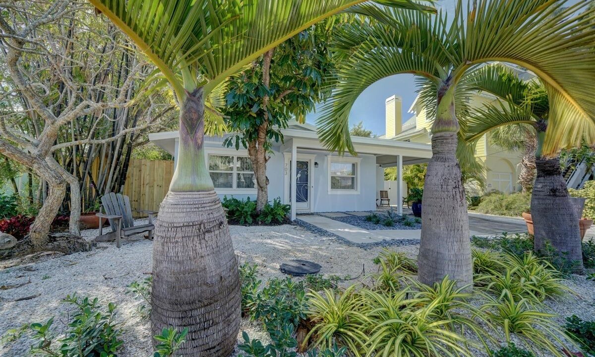 Photo of Bedroom in Anna Maria