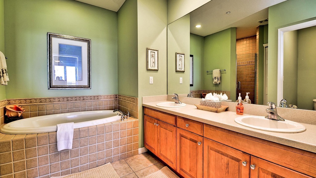 Photo of Bathroom in Clearwater Beach